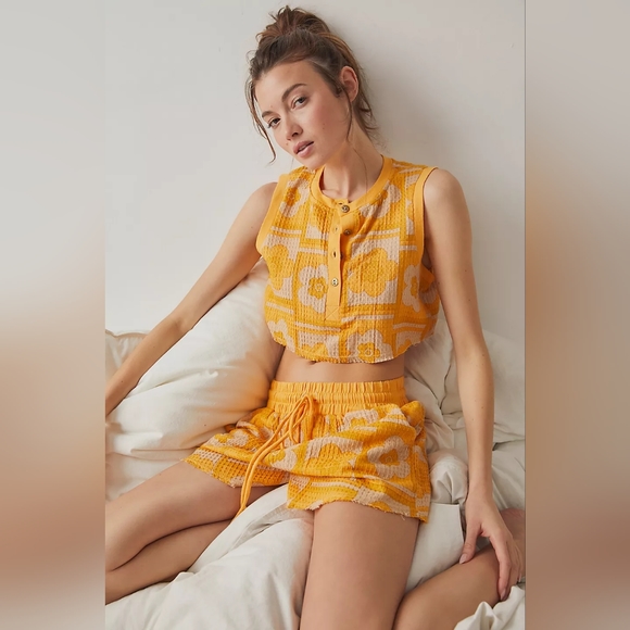 Free People Other - NWT Free People Lazy Daisy Short Set
